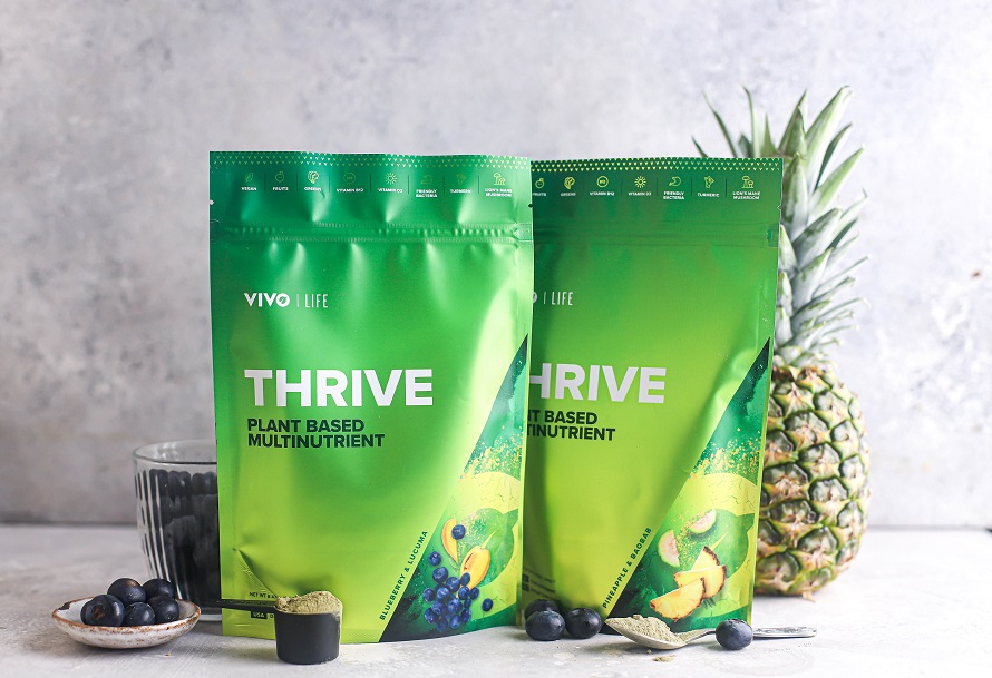 Recept Thrive, Perform - Čokoládové bobule superfood snídaňové smoothie (3)